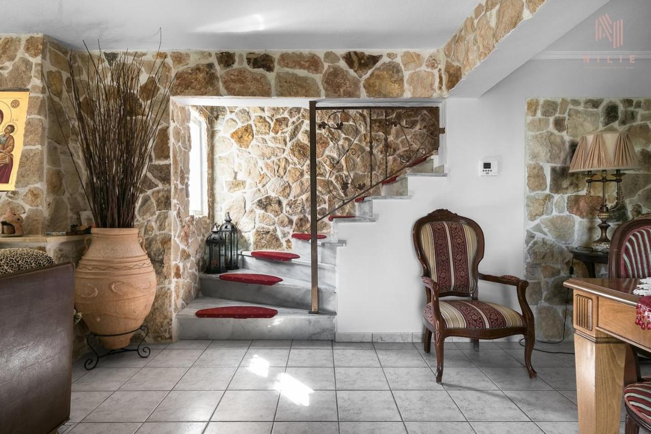 Roadhouse, Nilie Hospitality Mgmt Villa Flogita Exterior photo