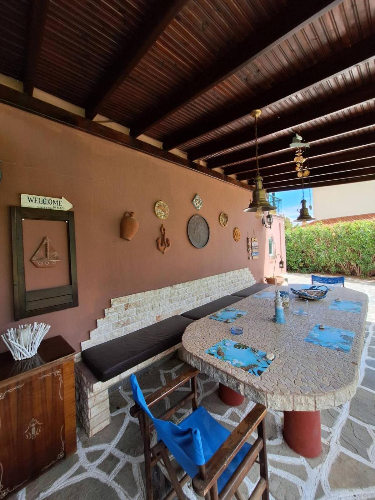 Roadhouse, Nilie Hospitality Mgmt Villa Flogita Exterior photo